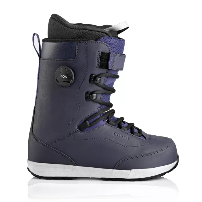 Deeluxe Formative Rental Boots