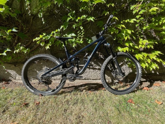 Trek Slash 8 XT Gen 6 Demo - Image 2